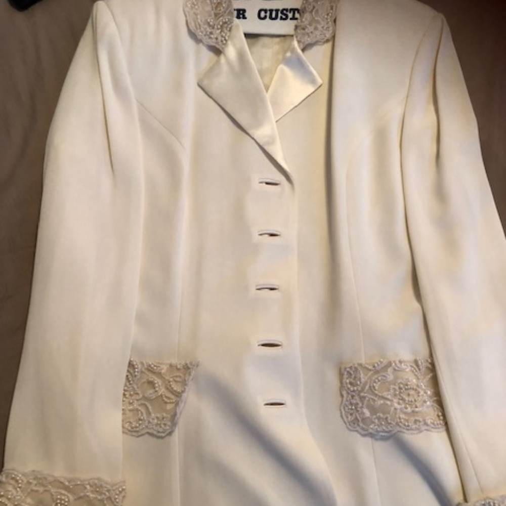 Women's suit and pants jacket